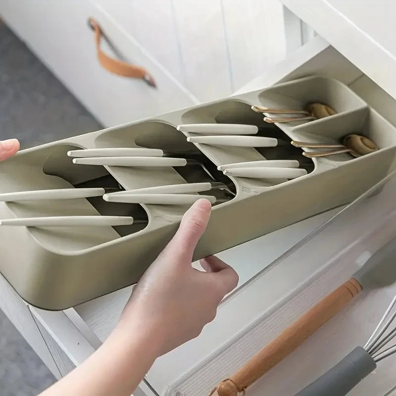 Expandable Cutlery Drawer Organizer – Kitchen Utensils Storage Tray