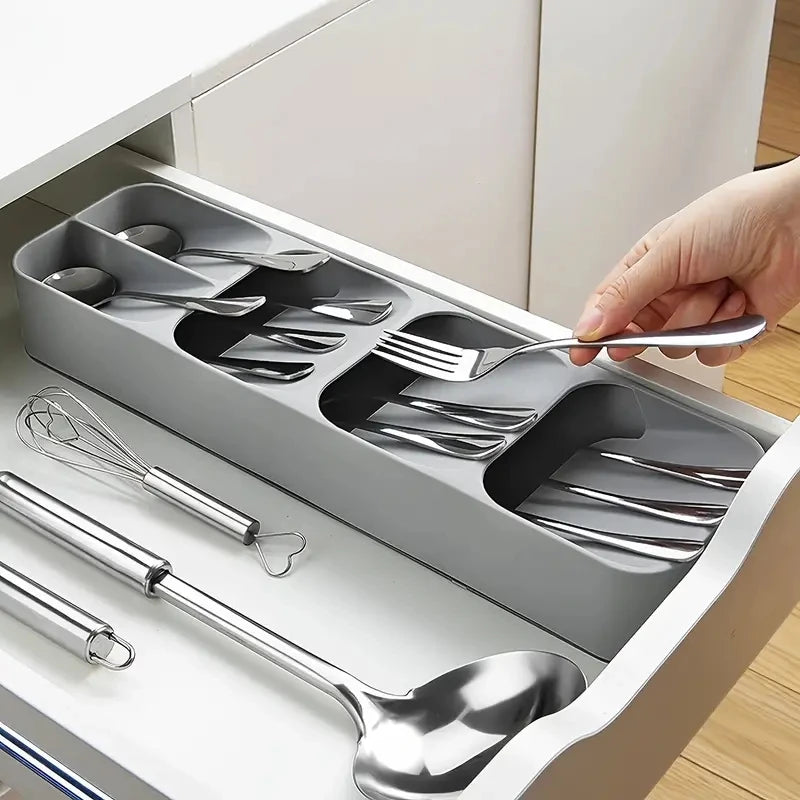Expandable Cutlery Drawer Organizer – Kitchen Utensils Storage Tray
